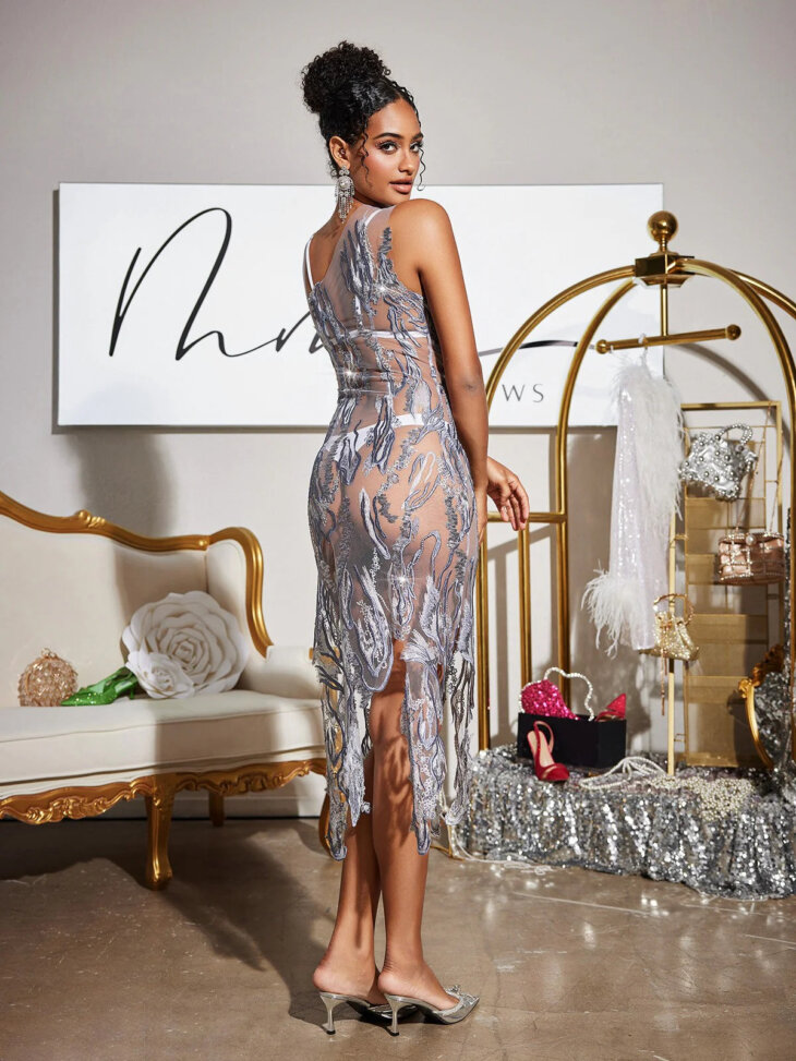 Robe midi en tulle brodée Keats – Image 2