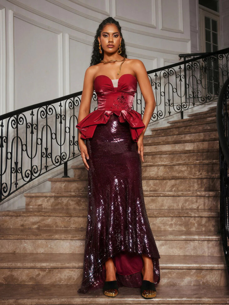 Robe longue sans bretelles à sequins floraux Soni
