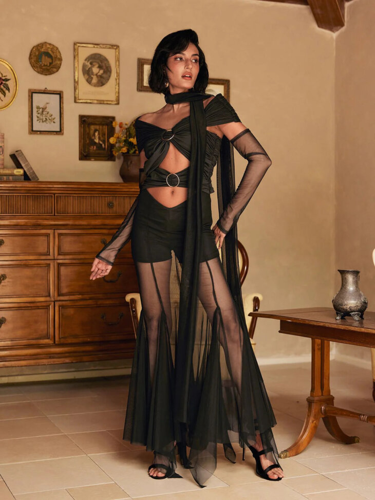 Robe longue en maille découpée Lakiya – Image 3