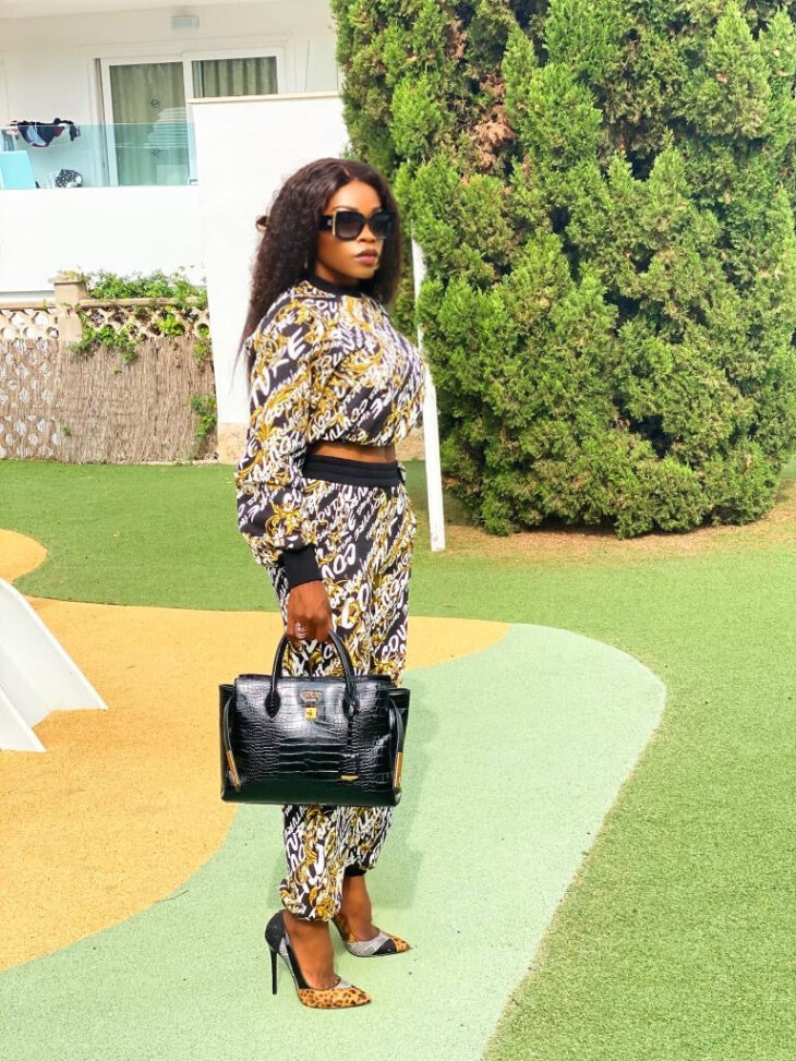 Two piece set – Image 2